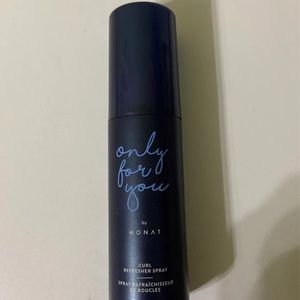 Monat Curl Refresher Spray